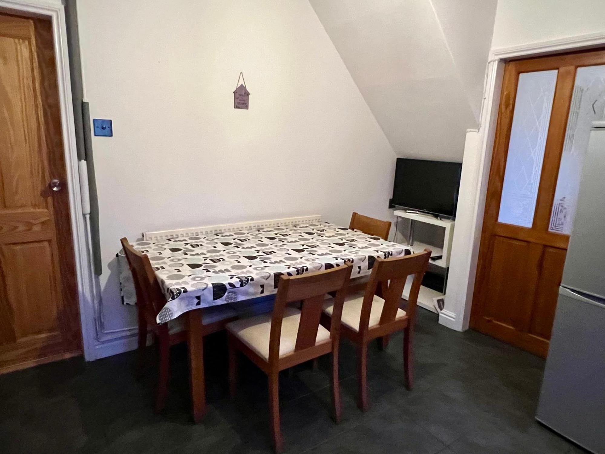 Housefield Stay, Room 4 Stoke-on-Trent 外观 照片